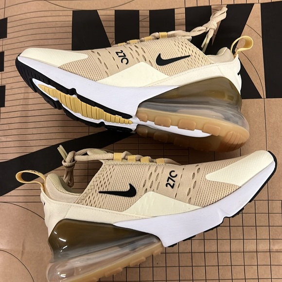 NWOB- Nike Air Max 270 GOLD - Picture 2 of 10